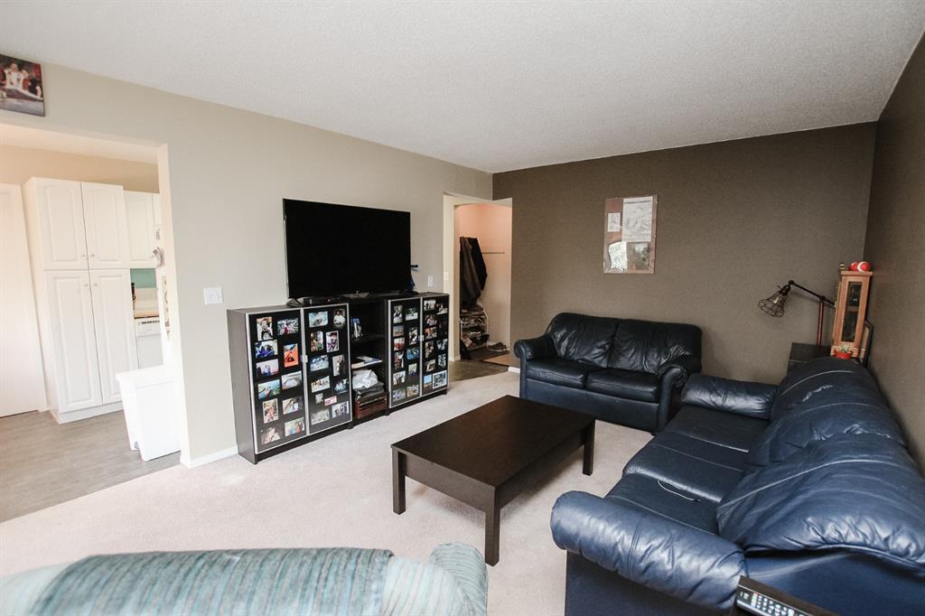 Fifth View of 5, 3501 51 Avenue , South Hill, Red Deer, Alberta, T4N 4G1