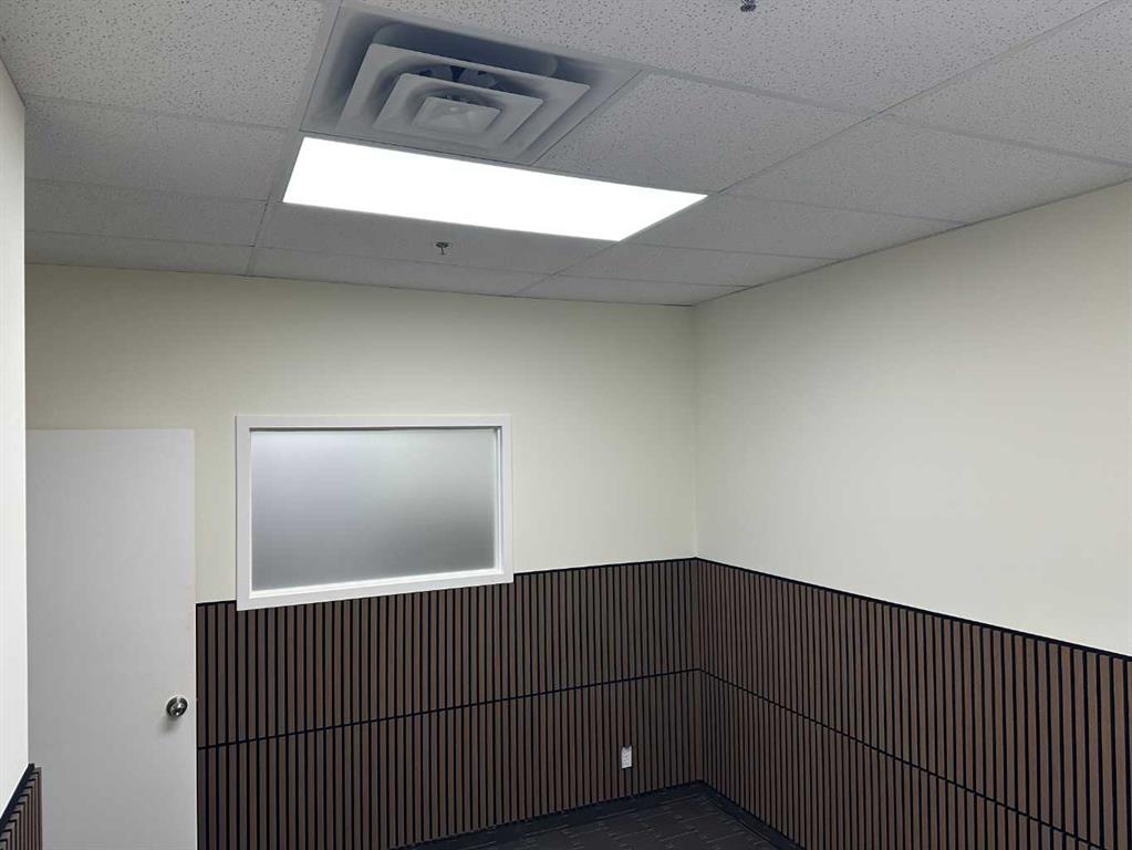 Fifth View of 203, 5718 1A Street SW, Manchester Industrial, Calgary, Alberta, T2H 0E8