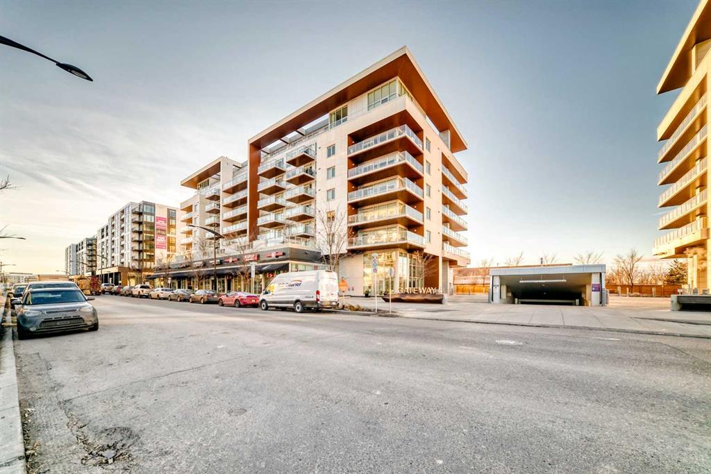 Second View of 304, 8445 Broadcast Avenue SW, West Springs, Calgary, Alberta, t3h6b6