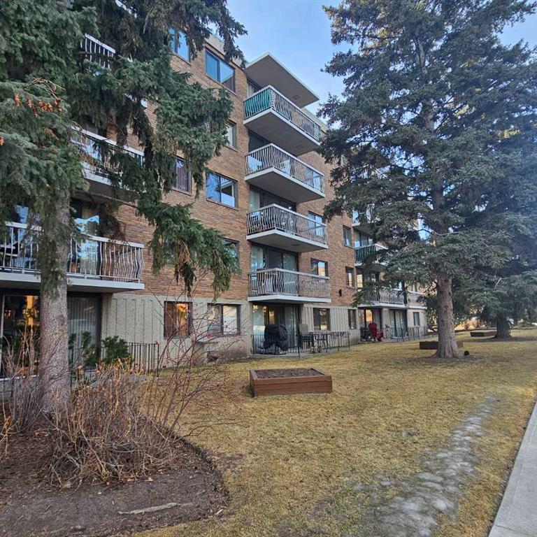 Second View of 410, 521 57 Avenue SW, Windsor Park, Calgary, Alberta, T2V2N1