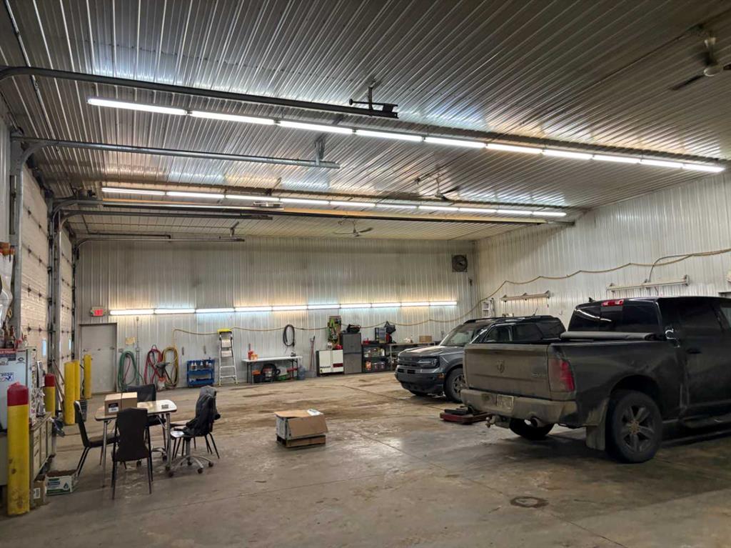 Fifth View of 5101 49 Avenue , NONE, Dewberry, Alberta, T0B 1G0