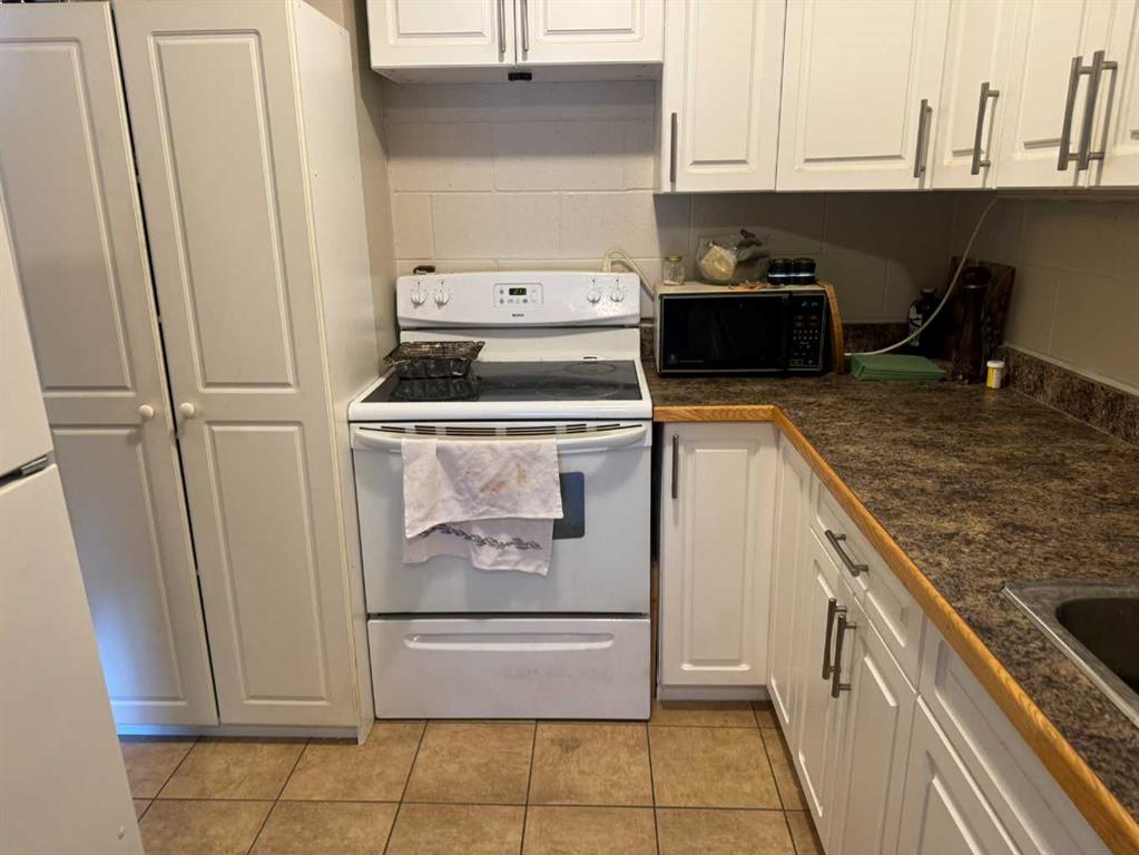 Fourth View of 8808 96 Street , North End, Peace River, Alberta, T8S1G6