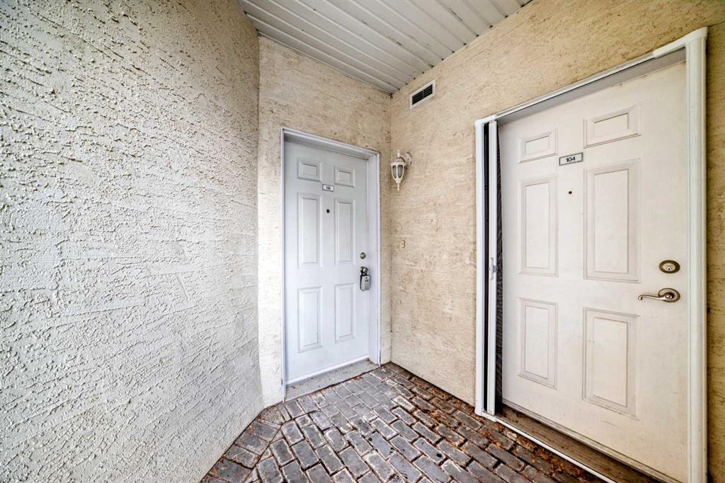 Fourth View of 106, 628 56 Avenue SW, Windsor Park, Calgary, Alberta, T2V0G8