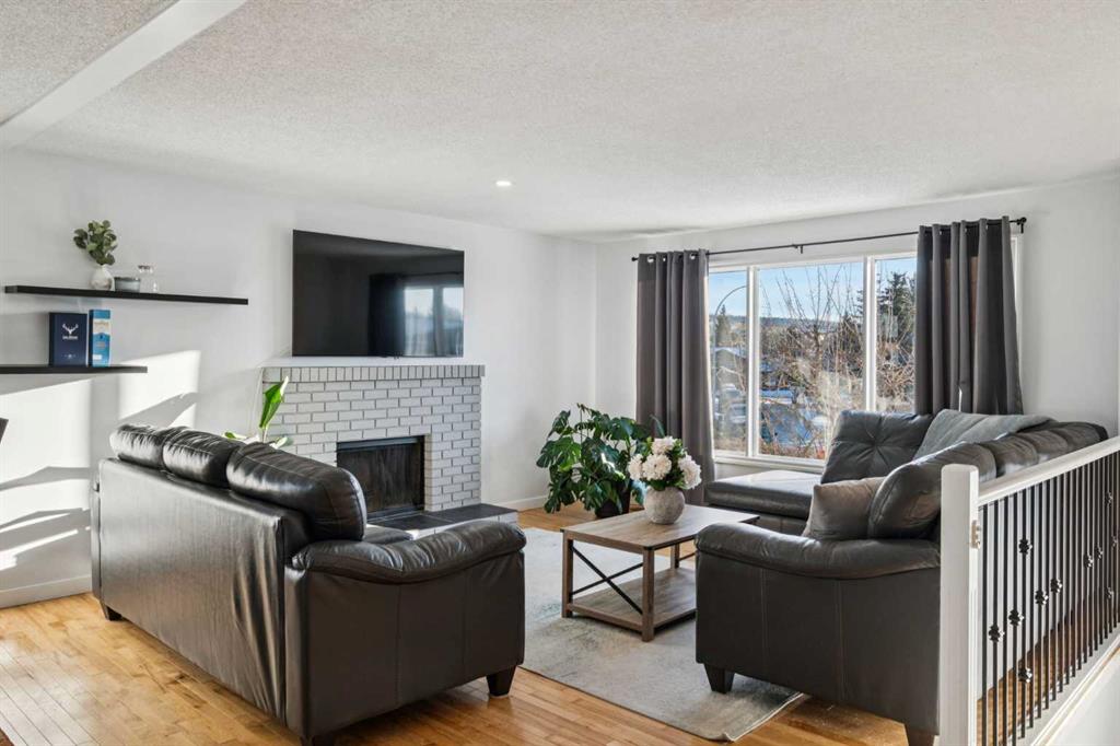 Third View of 14 Glenhill Crescent , Glenbow, Cochrane, Alberta, T4C 1G8