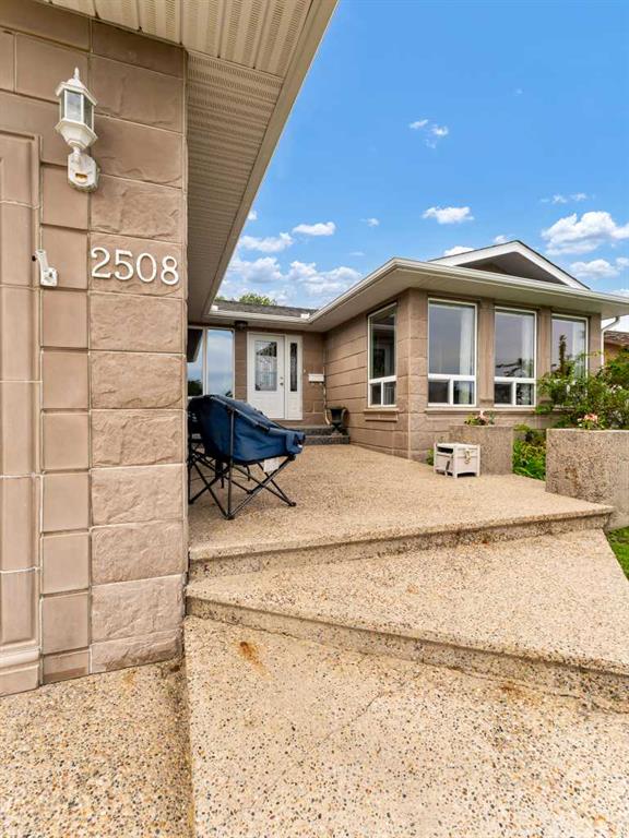 Fifth View of 2508 12 Avenue SE, Connaught, Medicine Hat, Alberta, T1B 1V6