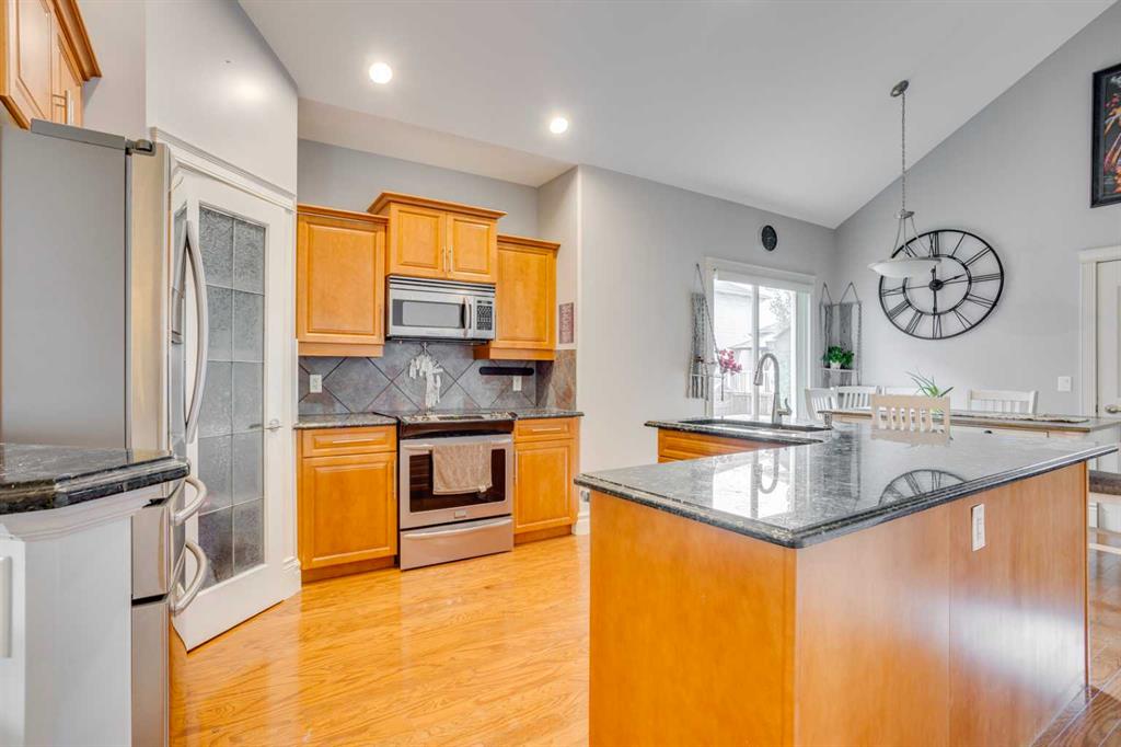 Fifth View of 176 Maple Leaf Lane , Timberlea, Fort McMurray, Alberta, T9K0G7