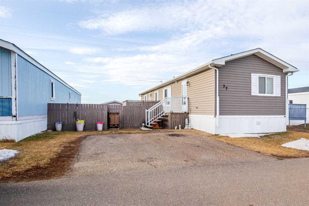 Second View of 37 Maple Drive , Sunnylea, Brooks, Alberta, T1R 1J2