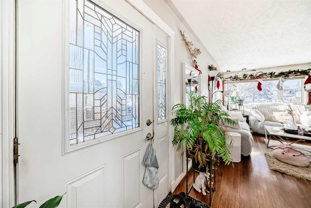 Fifth View of 8222 Fairmount Drive SE, Fairview, Calgary, Alberta, T2H0Y3