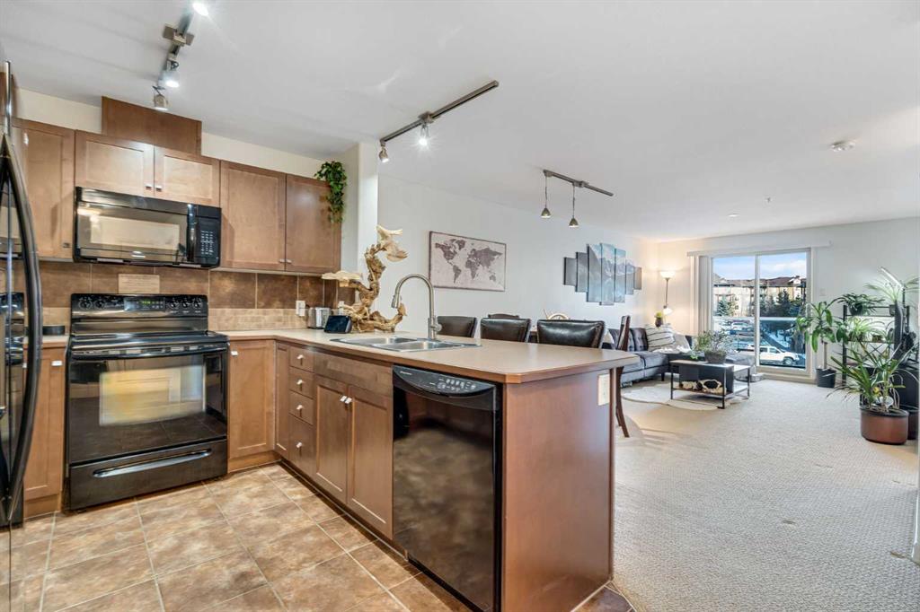 Third View of 1315, 92 Crystal Shores Road , Crystal Shores, Okotoks, Alberta, T1S 2M8