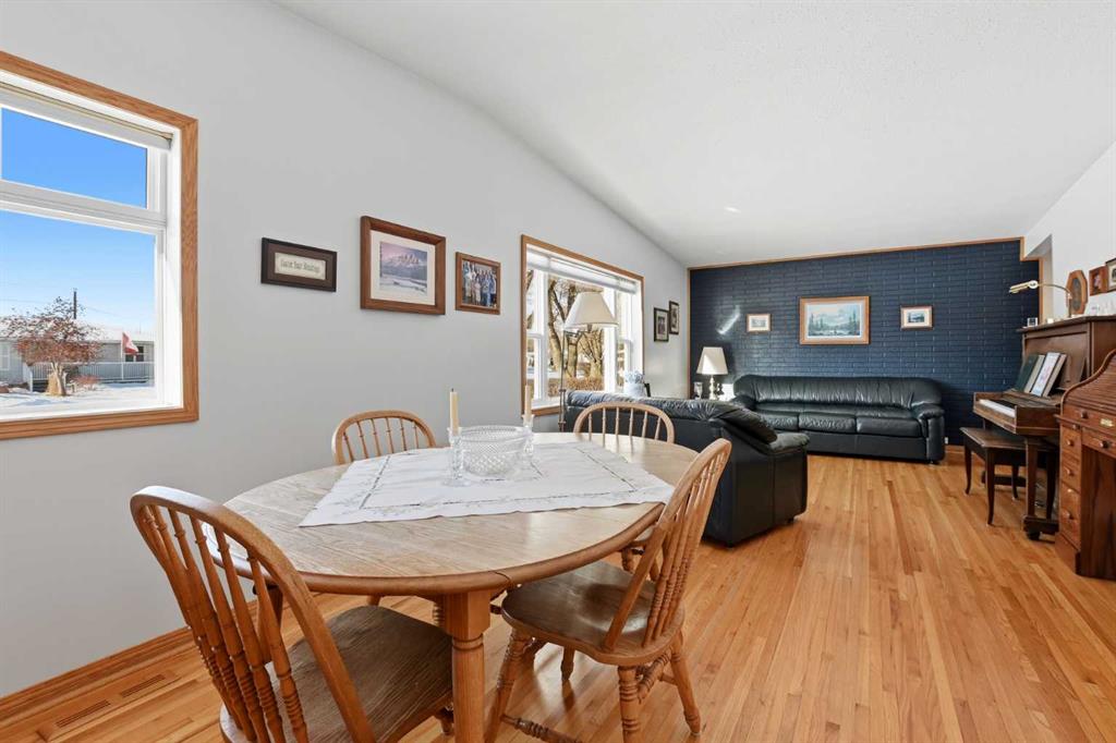 Fifth View of 4421 35 Avenue , Eastview, Red Deer, Alberta, T4N 2S1