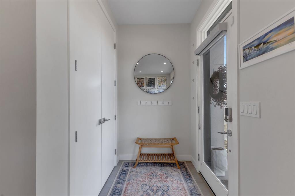 Fifth View of 5107 6 Street SW, Windsor Park, Calgary, Alberta, T2S 1H7