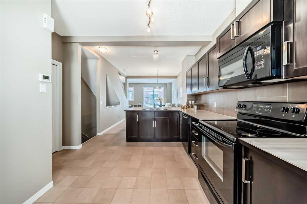 Fifth View of 236 New Brighton Row SE, New Brighton, Calgary, Alberta, T2Z 1B9