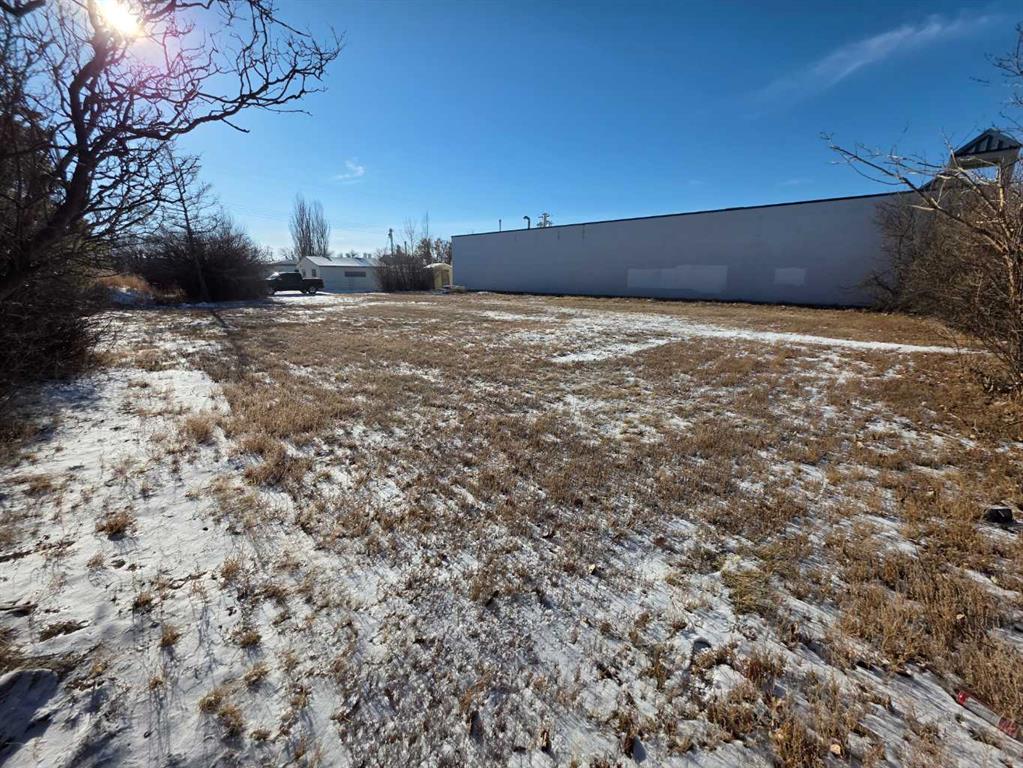 319 2 Avenue N, A2282023, Alberta,