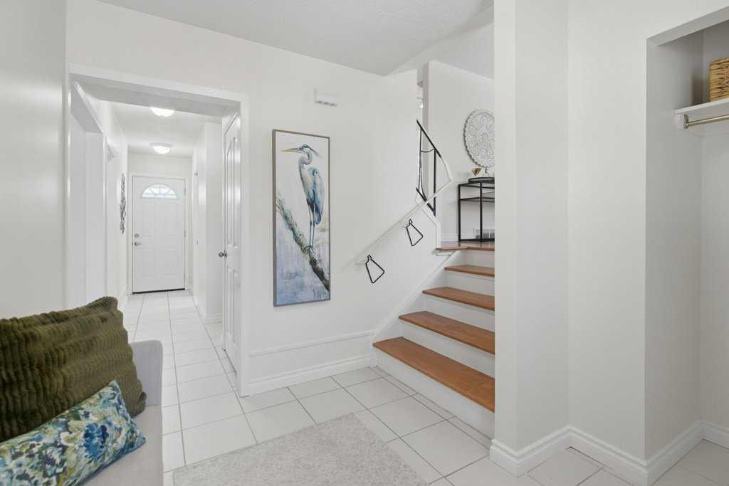 Fourth View of 3703 Valdes Place NW, Varsity, Calgary, Alberta, T2L 2A2