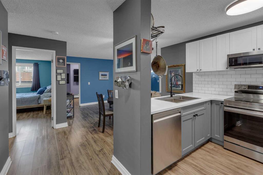 Fourth View of 202, 1915 26 Street SW, Killarney/Glengarry, Calgary, Alberta, T3E 2A2