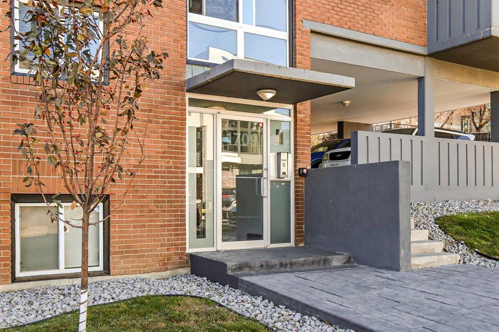 MLS® listing #108127501 for sale located at 302, 1709 19 Avenue SW
