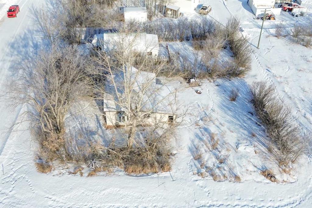 3 3rd Street , A2282117, Alberta,