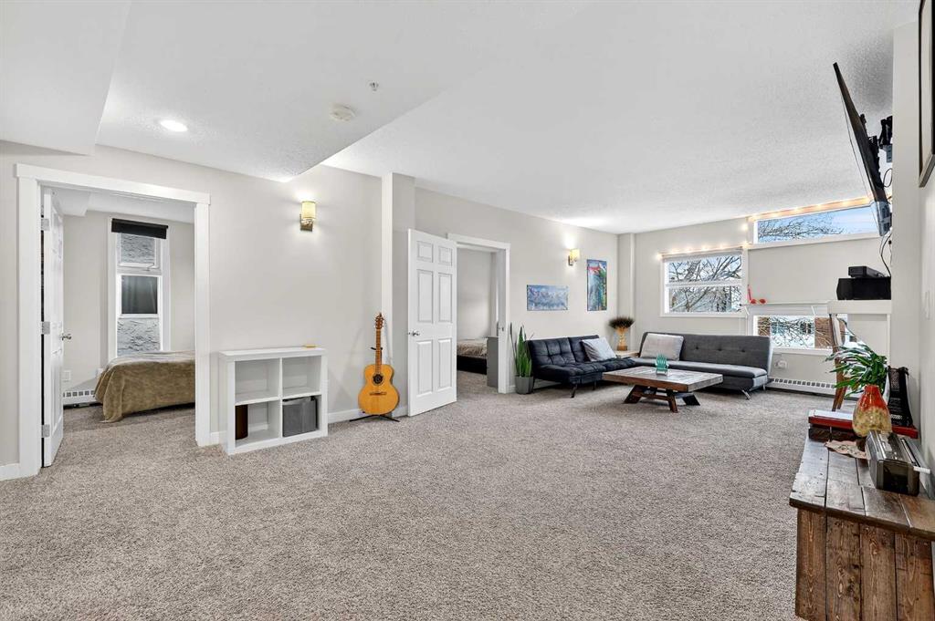 Fourth View of 301, 2316 17B Street SW, Bankview, Calgary, Alberta, T2T 4S8