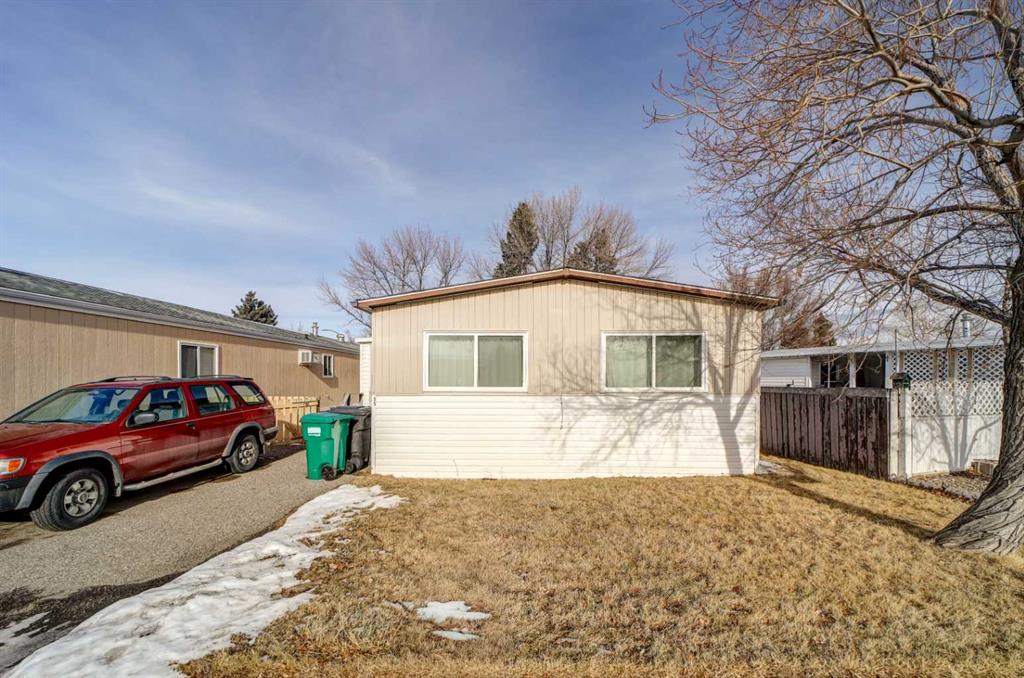 Second View of 1410 43 Street S, Parkview, Lethbridge, Alberta, T1K 3S5