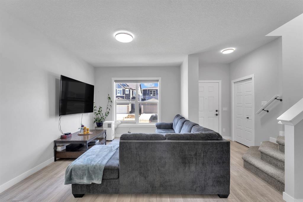 Fifth View of 67 Corner Glen Gardens NE, Cornerstone, Calgary, Alberta, T3N2L3