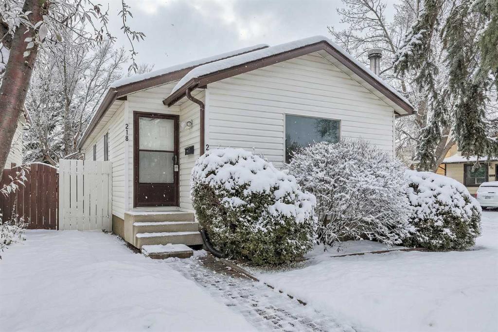 Third View of 218 Pinemeadow Road NE, Pineridge, Calgary, Alberta, T1Y4N9