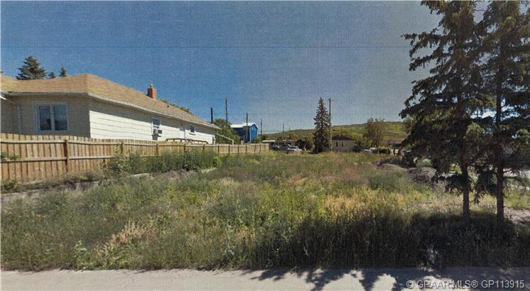 9413/9411 98 Street , A2282163, Alberta,