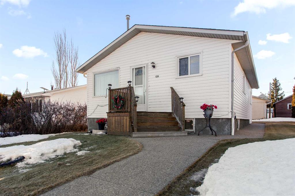 124 Main Street , A2282180, Alberta,