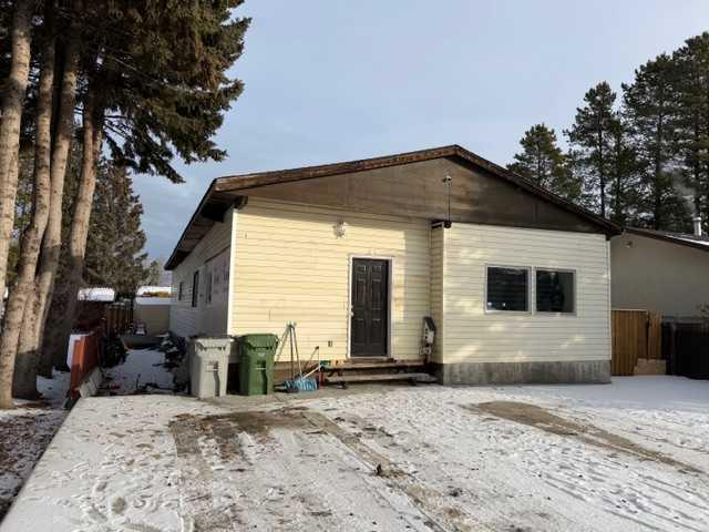 7106 South Glen Avenue , A2282187, Alberta,