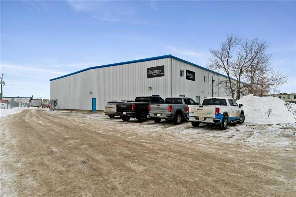 Second View of 105, 11302 95 Avenue , Richmond Industrial Park, Grande Prairie, Alberta, T8V 5M1
