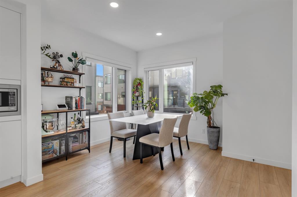 Fourth View of 213 Greenbriar Common NW, Greenwood/Greenbriar, Calgary, Alberta, T3B6J3