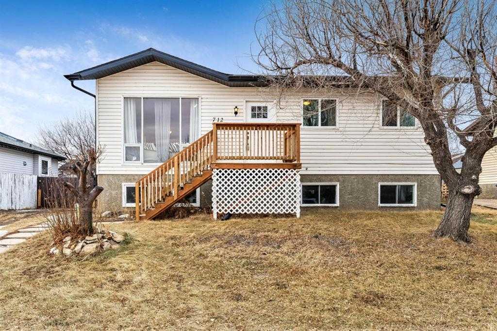 712 Madison Drive , A2282286, Alberta,