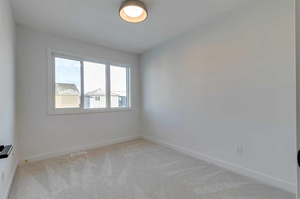 98 Agate Road , A2282301, Alberta,