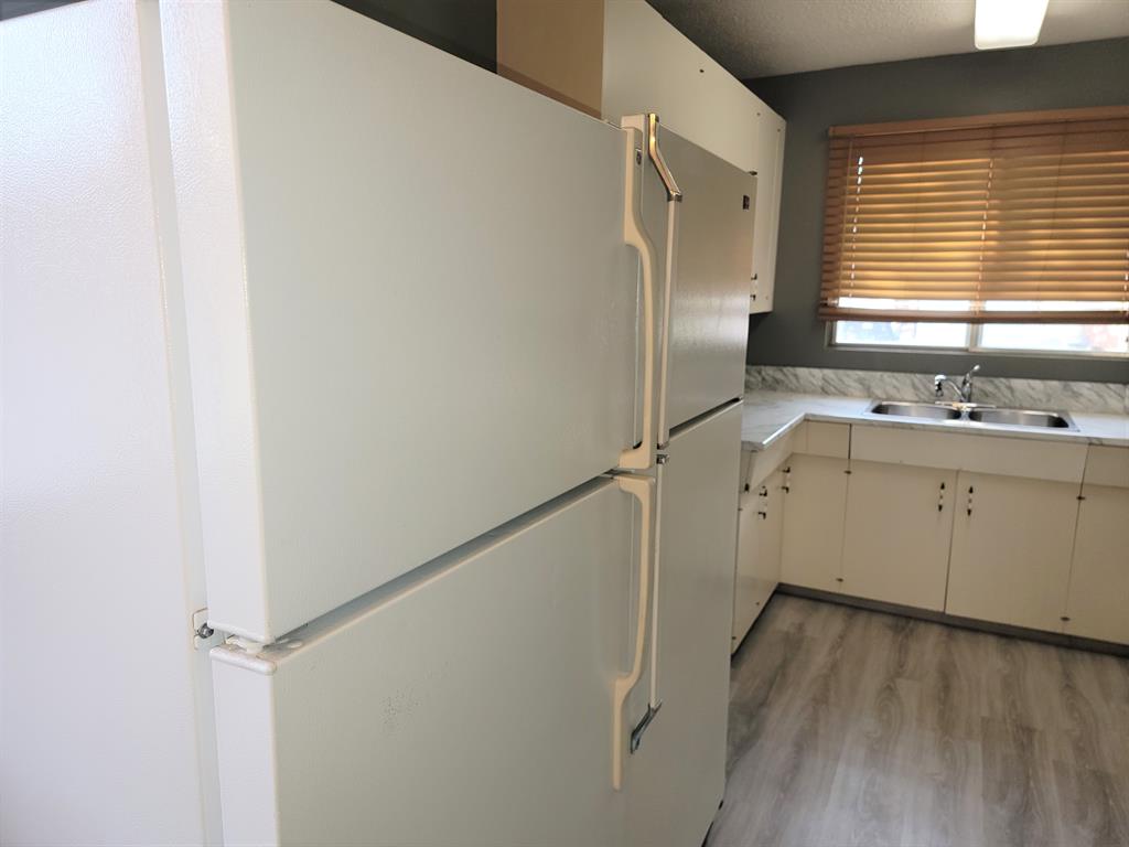 Fourth View of 38 Wells Street , West Park, Red Deer, Alberta, T4N 5Y3