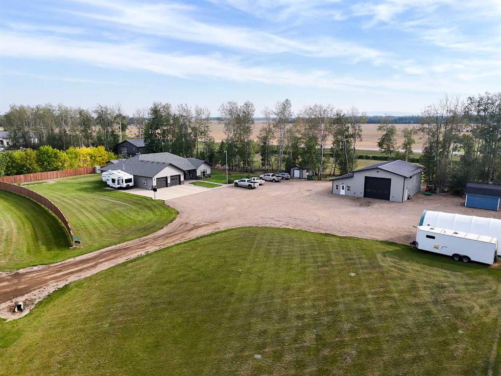 114 Greenwood Bend , A2282316, Alberta,