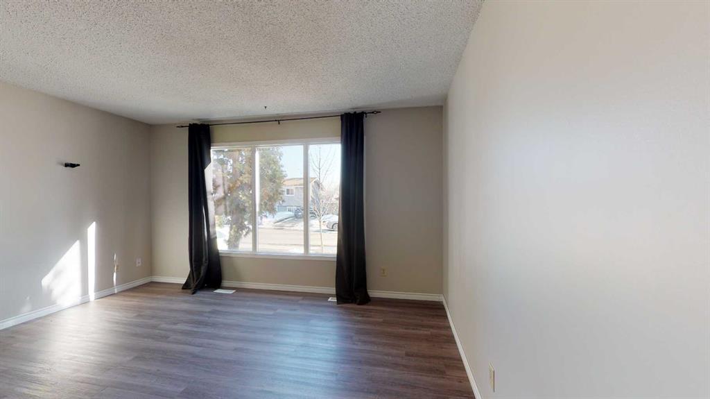 Fifth View of 9316 70A Avenue , South Patterson Place, Grande Prairie, Alberta, T8V 6C9