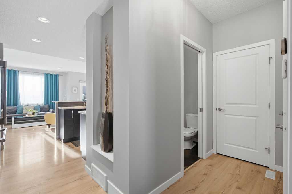 Fifth View of 105 Chaparral Valley Crescent SE, Chaparral, Calgary, Alberta, T2X 0Y1