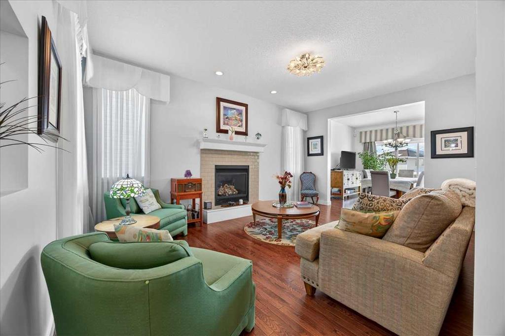 Fifth View of 28 Evansview Manor NW, Evanston, Calgary, Alberta, T3P 0J7