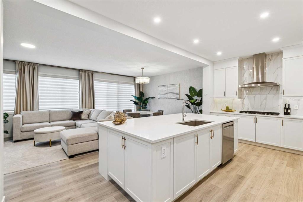 153 Edith Villas NW, A2282478, Alberta,