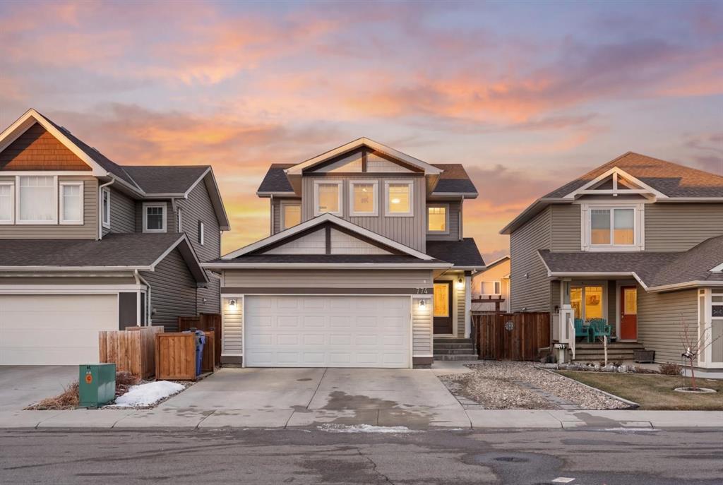 Third View of 774 Marie Van Haarlem Crescent N, Legacy Ridge / Hardieville, Lethbridge, Alberta, T1H 7A9