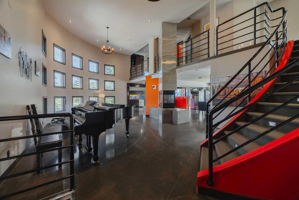 43 Westbluff Place , A2282635, Alberta,