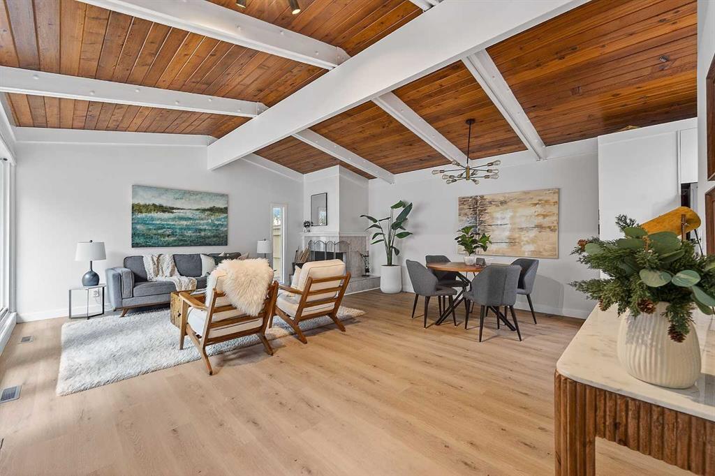 Second View of 404, 4500 39 Street NW, Varsity, Calgary, Alberta, T3A 0M5