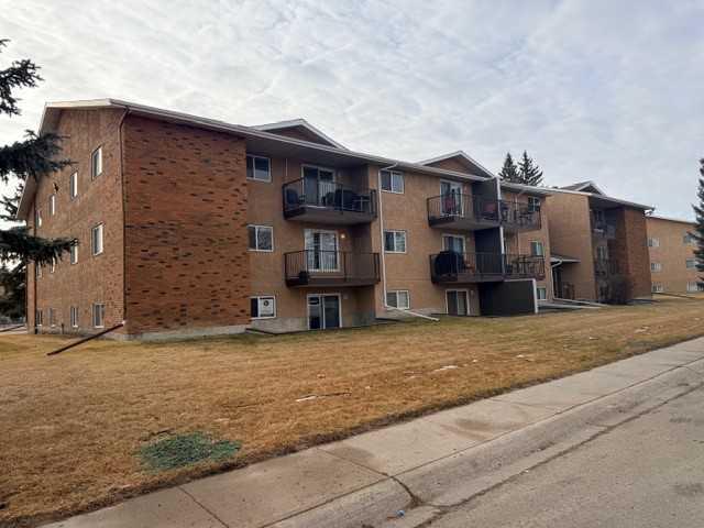 Second View of 103, 27 Bennett Street , Bower, Red Deer, Alberta, T4R 1V3