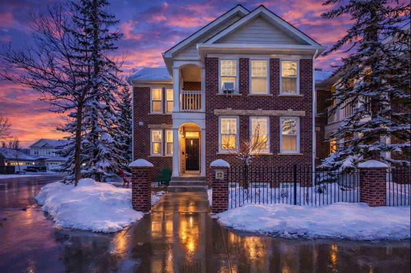 12, 10 St Julien Drive SW, A2282821, Alberta,