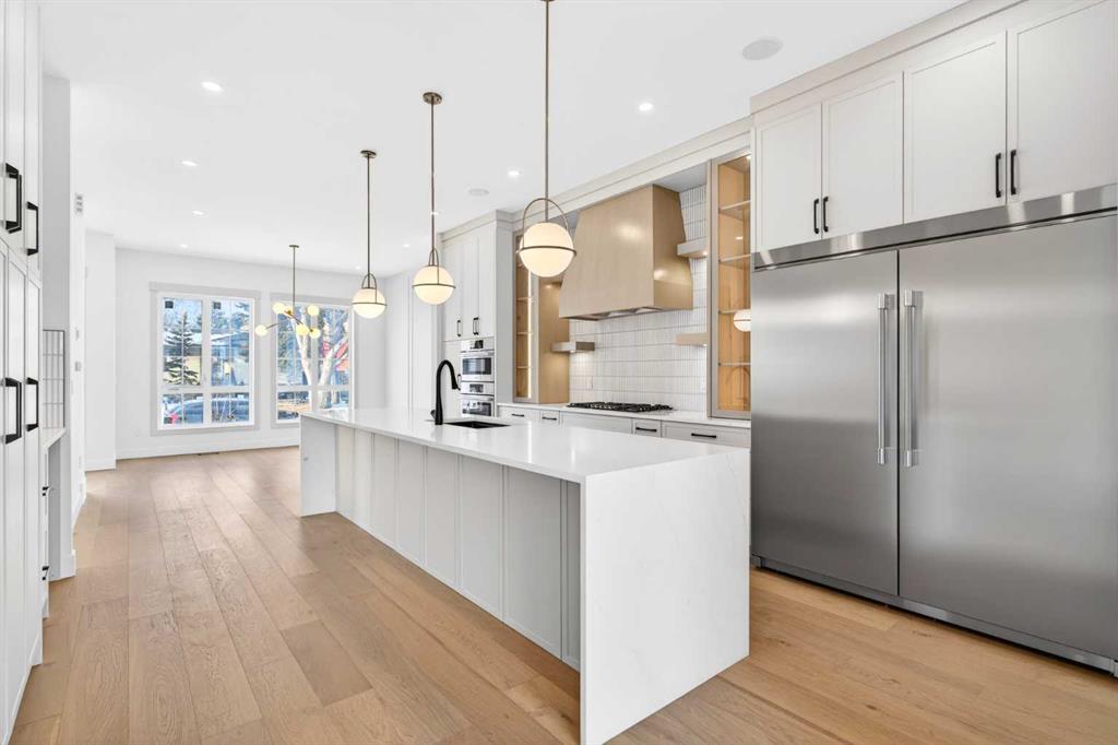 Second View of 3112 40 Street SW, Glenbrook, Calgary, Alberta, T3E3J8