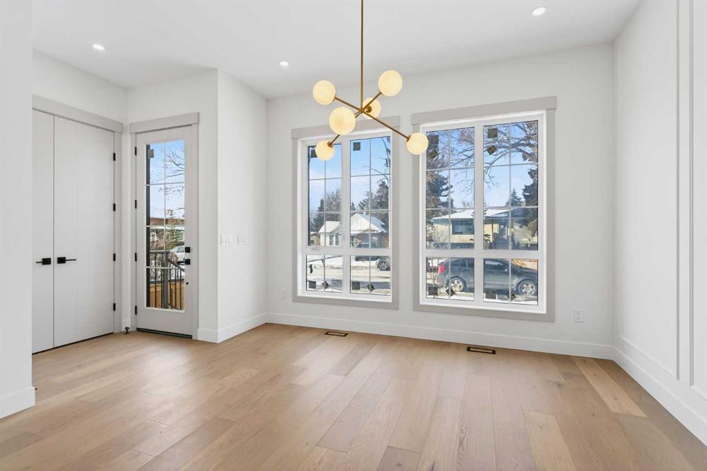 Fifth View of 3112 40 Street SW, Glenbrook, Calgary, Alberta, T3E3J8