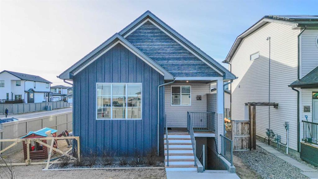 2614 46 Street S, A2283000, Alberta,