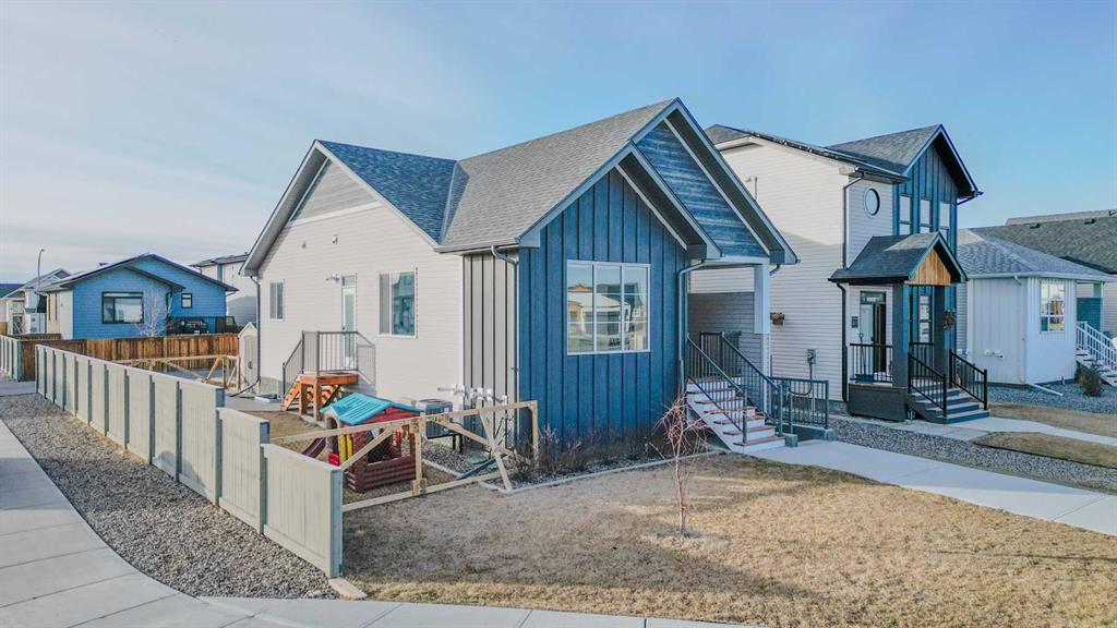 Fourth View of 2614 46 Street S, Discovery, Lethbridge, Alberta, T1K8K4