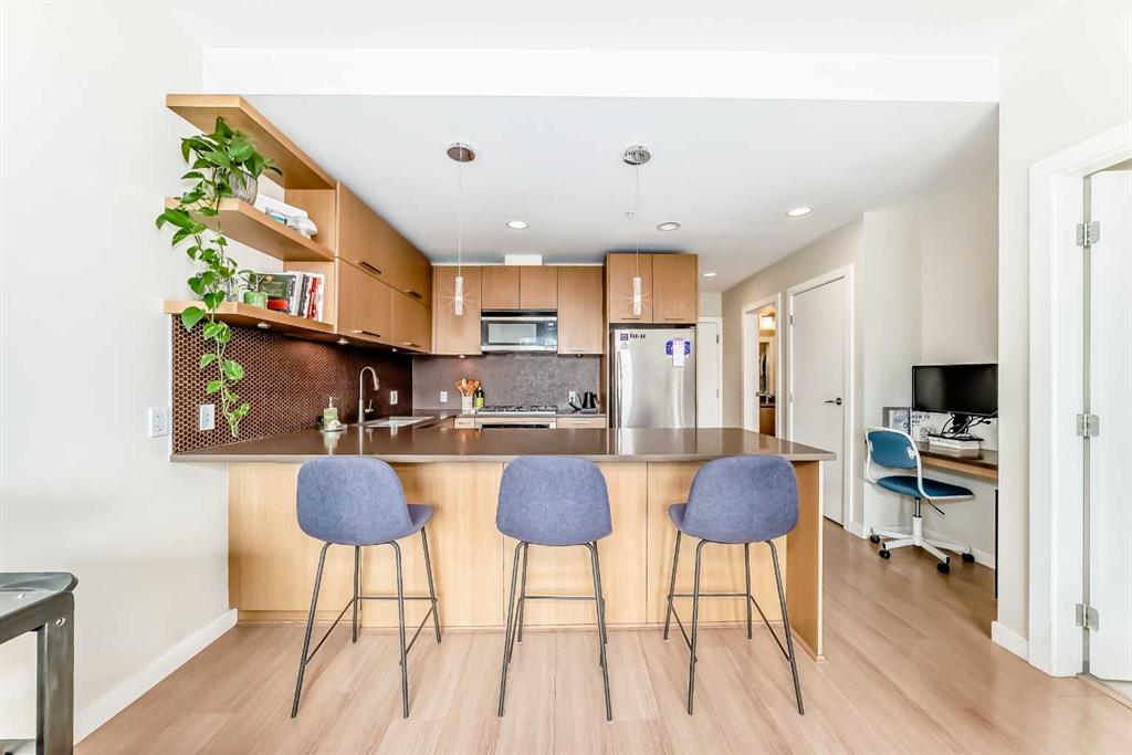 Fifth View of 120, 707 4 Street NE, Renfrew, Calgary, Alberta, T2E 3S7