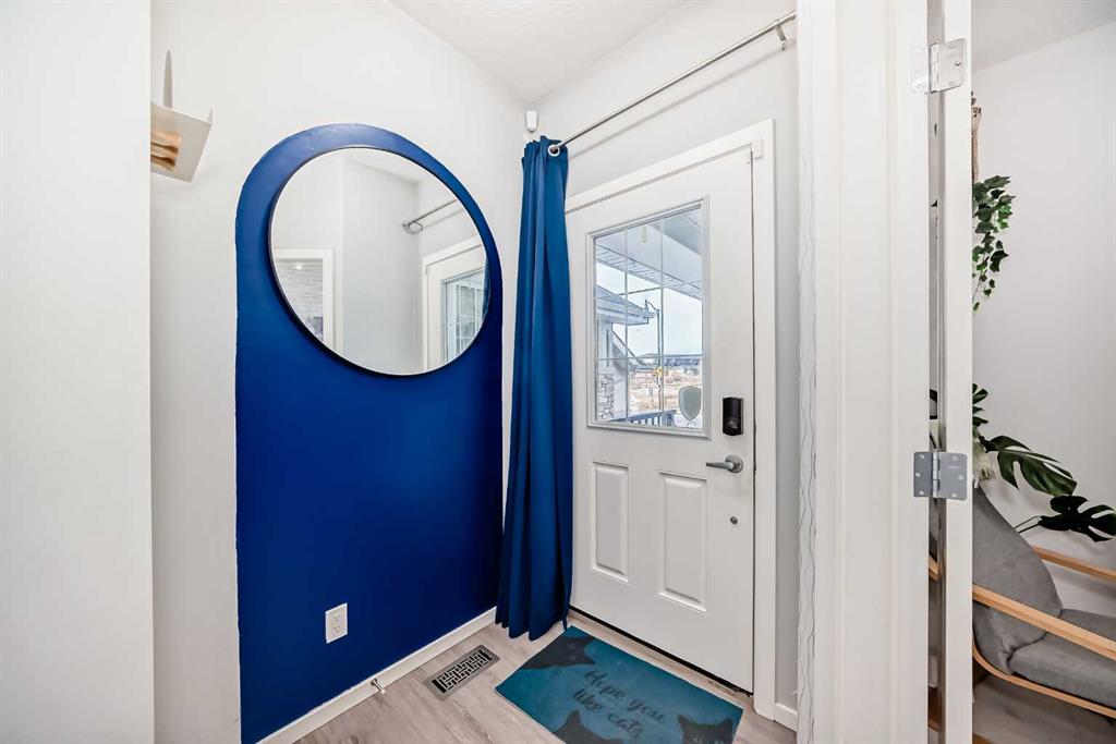 Third View of 325 Sundown View , Sunset Ridge, Cochrane, Alberta, T4C 2R2