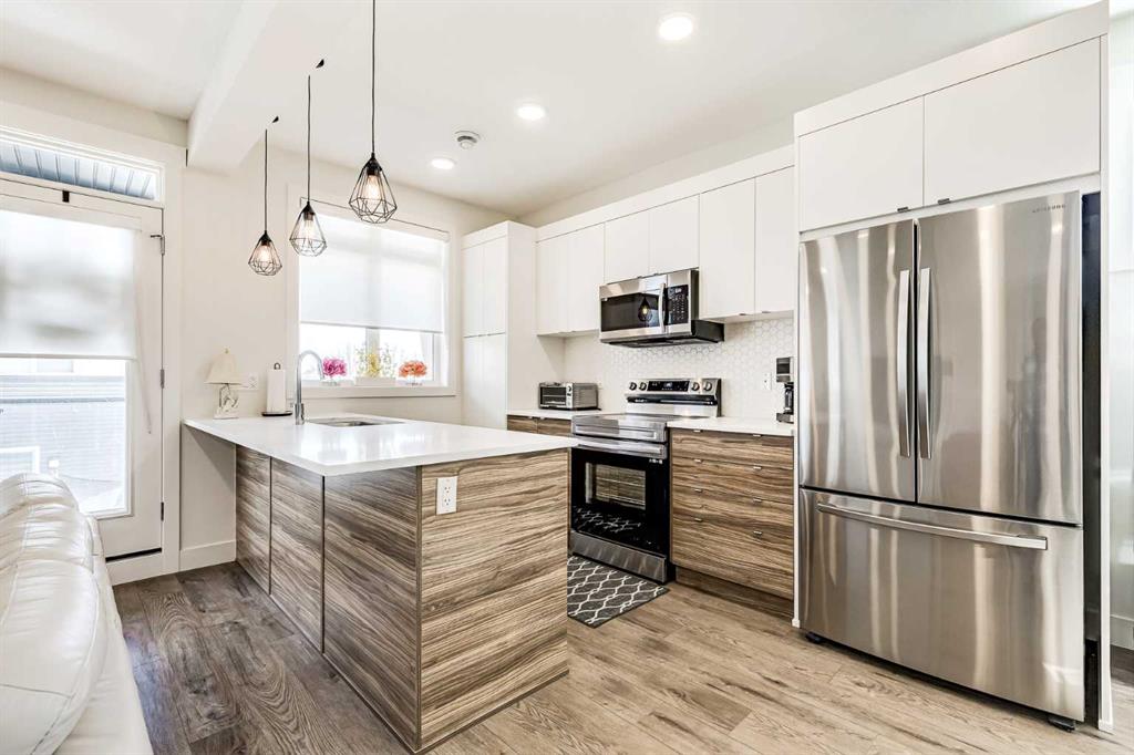 Fourth View of 511, 10060 46 Street NE, Saddle Ridge, Calgary, Alberta, T3J 2H8